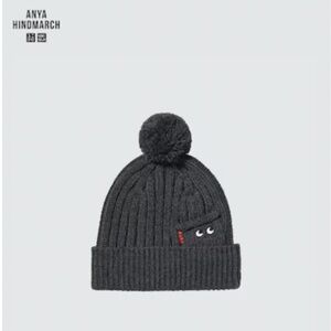 Anya Hindmarch Uniqlo dark grey touch of wool heattech pompom beanie hat NWT